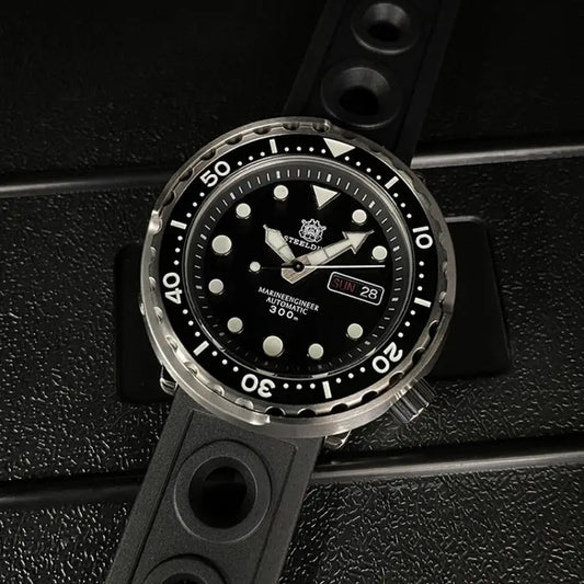 KPR Escolar 300M Classic Swiss Dive Watch