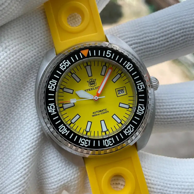 KPR Silver Hake 1000M Dive Watch - Gold